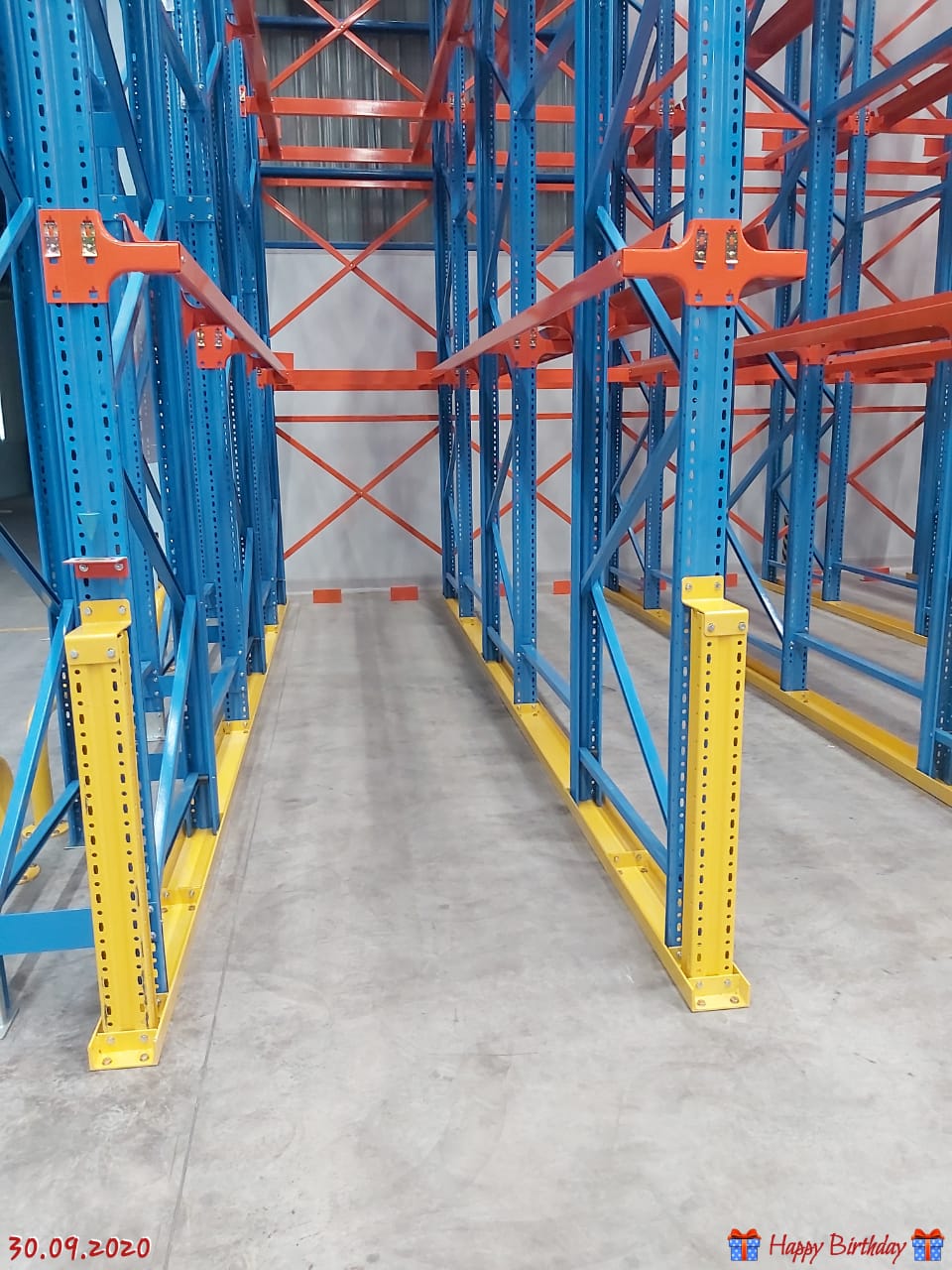 Food No-folding Drive in Style Pallet Racking